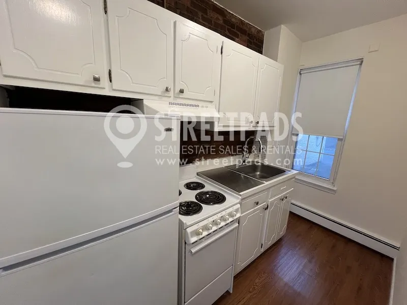 1 bed, 1 bath apartment for rent at 78 South Huntington Ave Unit 1, Mission Hill — photo 10 of 21