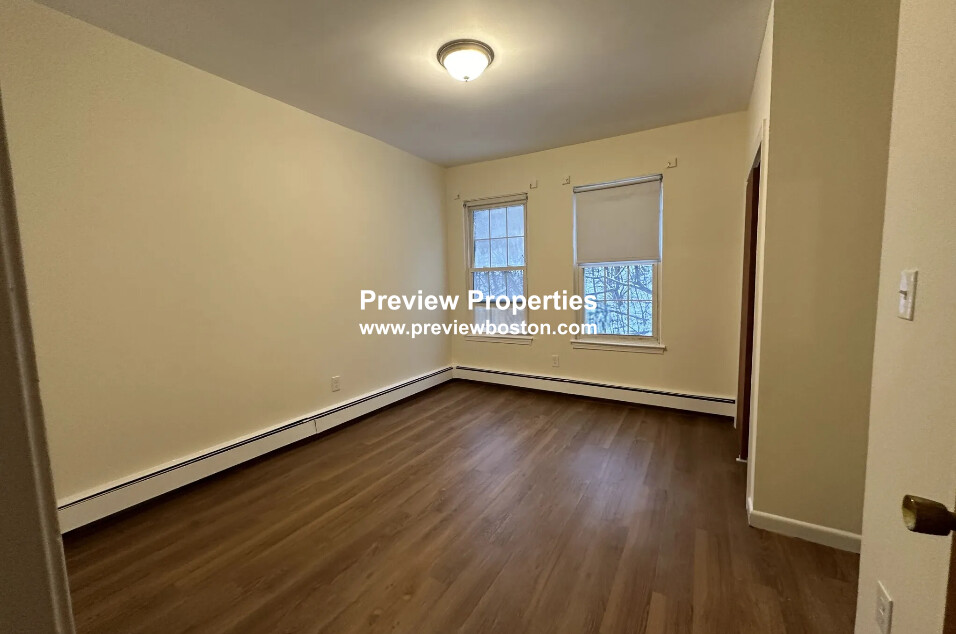 Studio bed, 1 bath apartment for rent at 78 South Huntington Ave Unit 21P, Jamaica Plain — photo 2 of 5