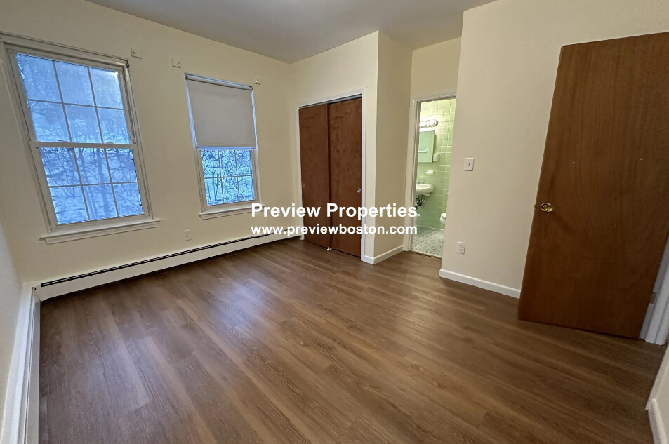 Studio bed, 1 bath apartment for rent at 78 South Huntington Ave Unit 21P, Jamaica Plain — photo 3 of 5