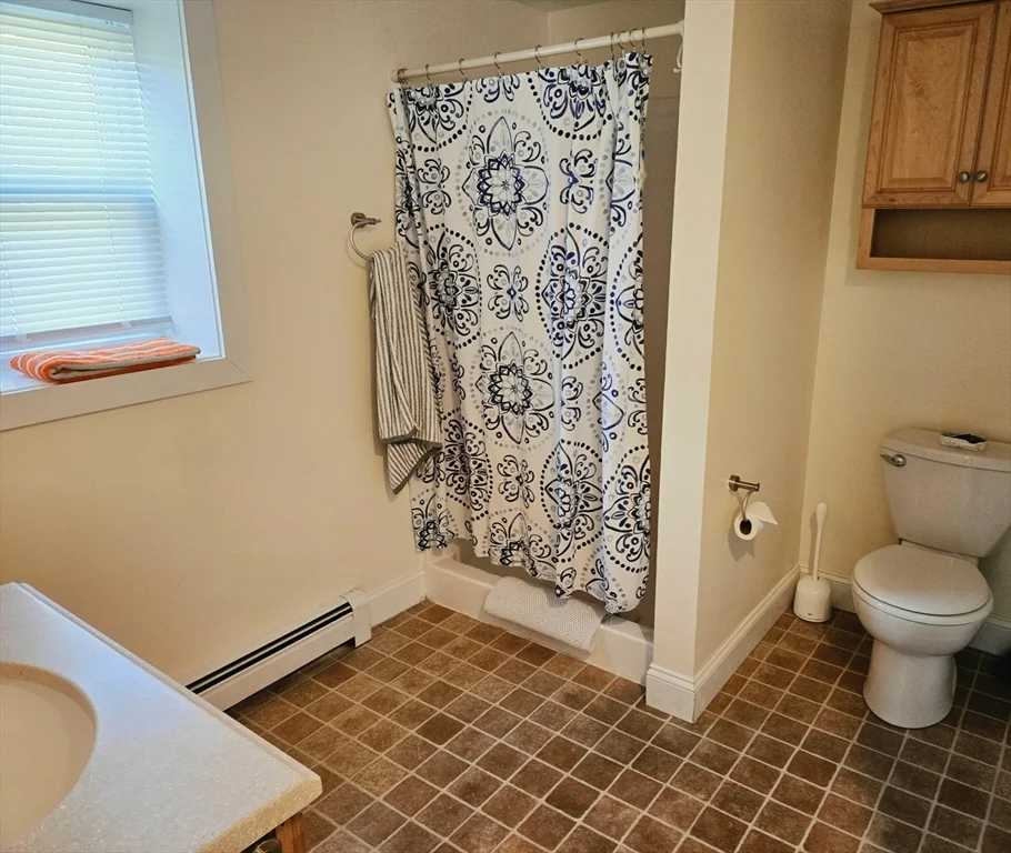 1 bed, 1 bath apartment for rent at 78 Southern Unit A, Newbury — photo 7 of 12