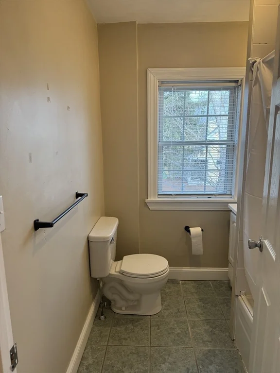 3 bed, 1 bath apartment for rent at 78 Summer St Unit 0, Weymouth — photo 18 of 25