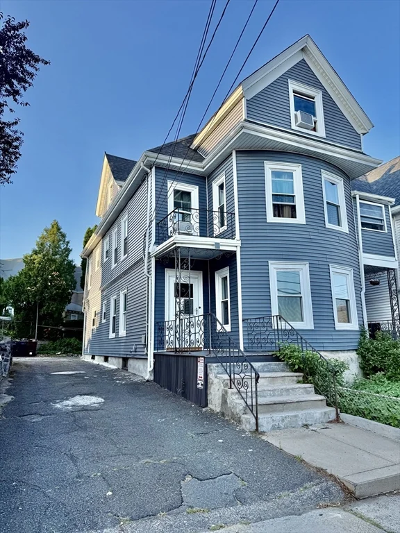 3 bed, 1 bath apartment for rent at 78 Summer St Unit 1, Everett — photo 18 of 22
