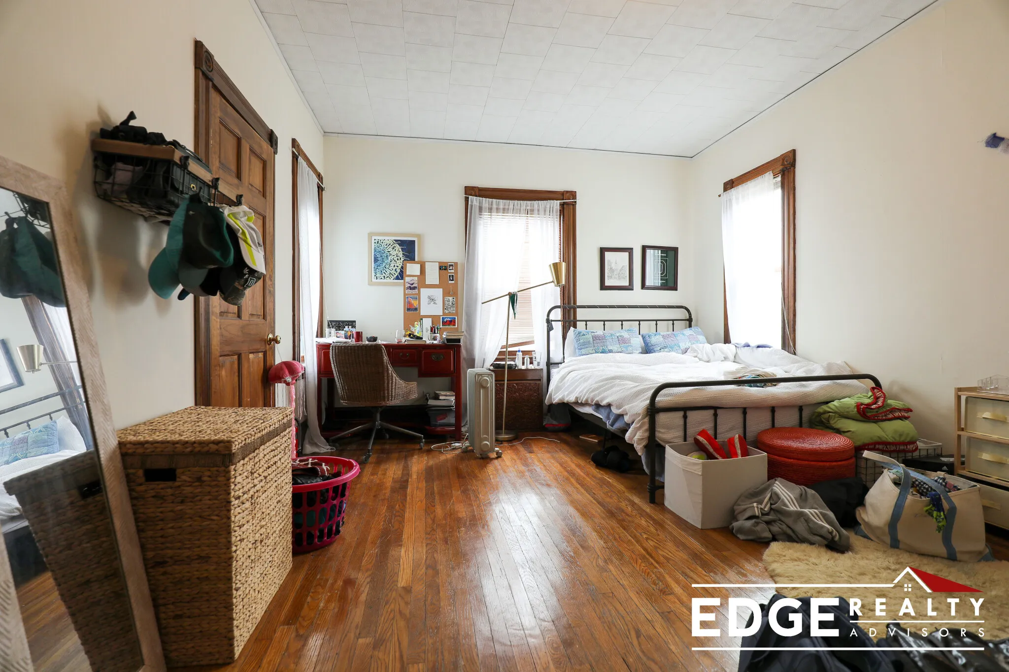 3 bed, 2 bath apartment for rent at 78 Surrey St Unit 1, Brighton — photo 11 of 11