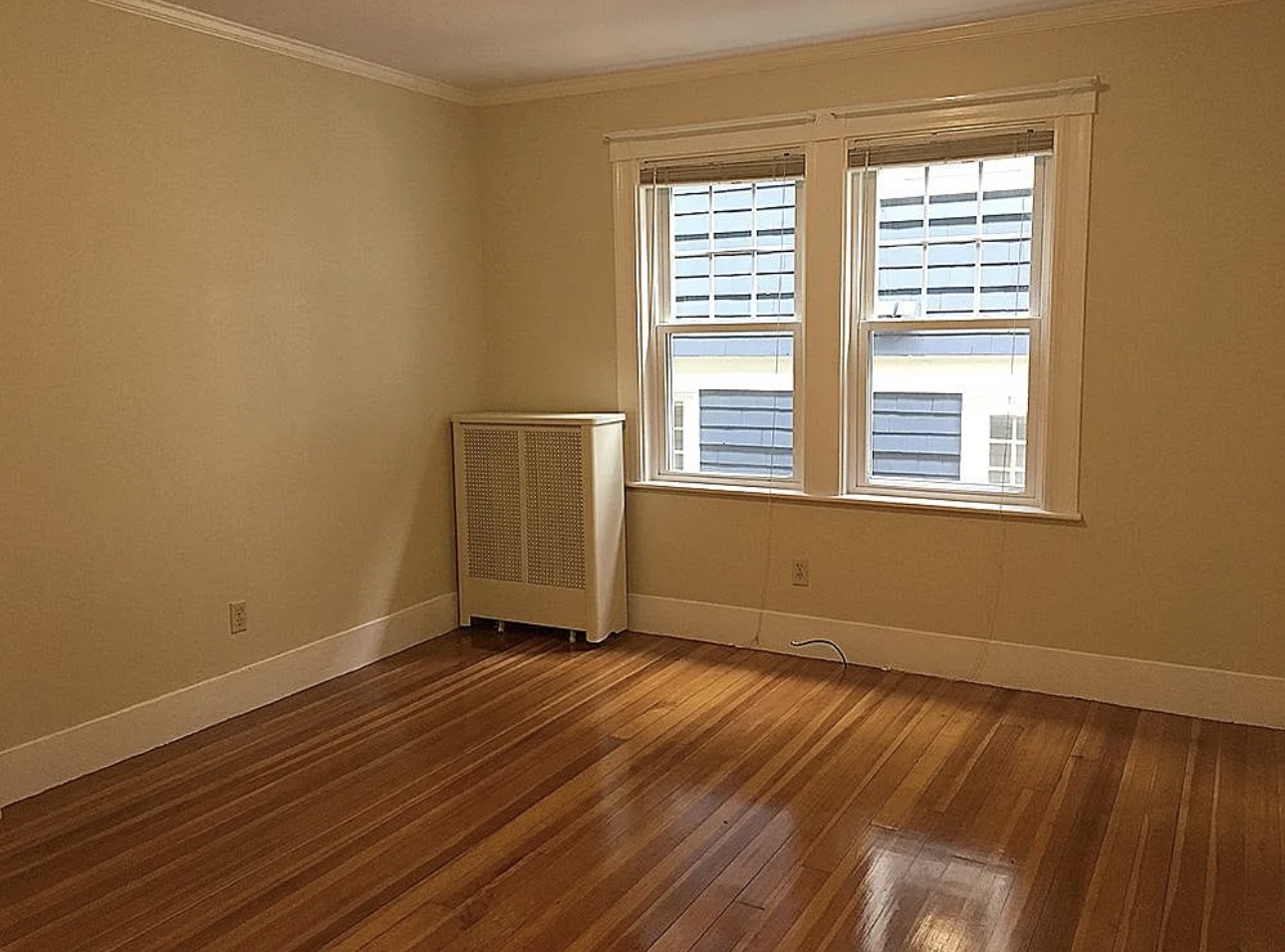 2 bed, 1 bath apartment for rent at 78 Temple Ave Unit 1, Winthrop — photo 9 of 12