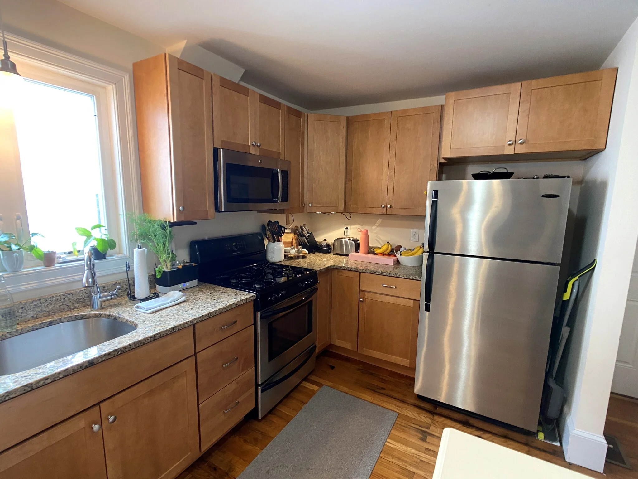 3 bed, 1 bath apartment for rent at 78 Ten Hills Rd Unit 1, Ten Hills — photo 8 of 28