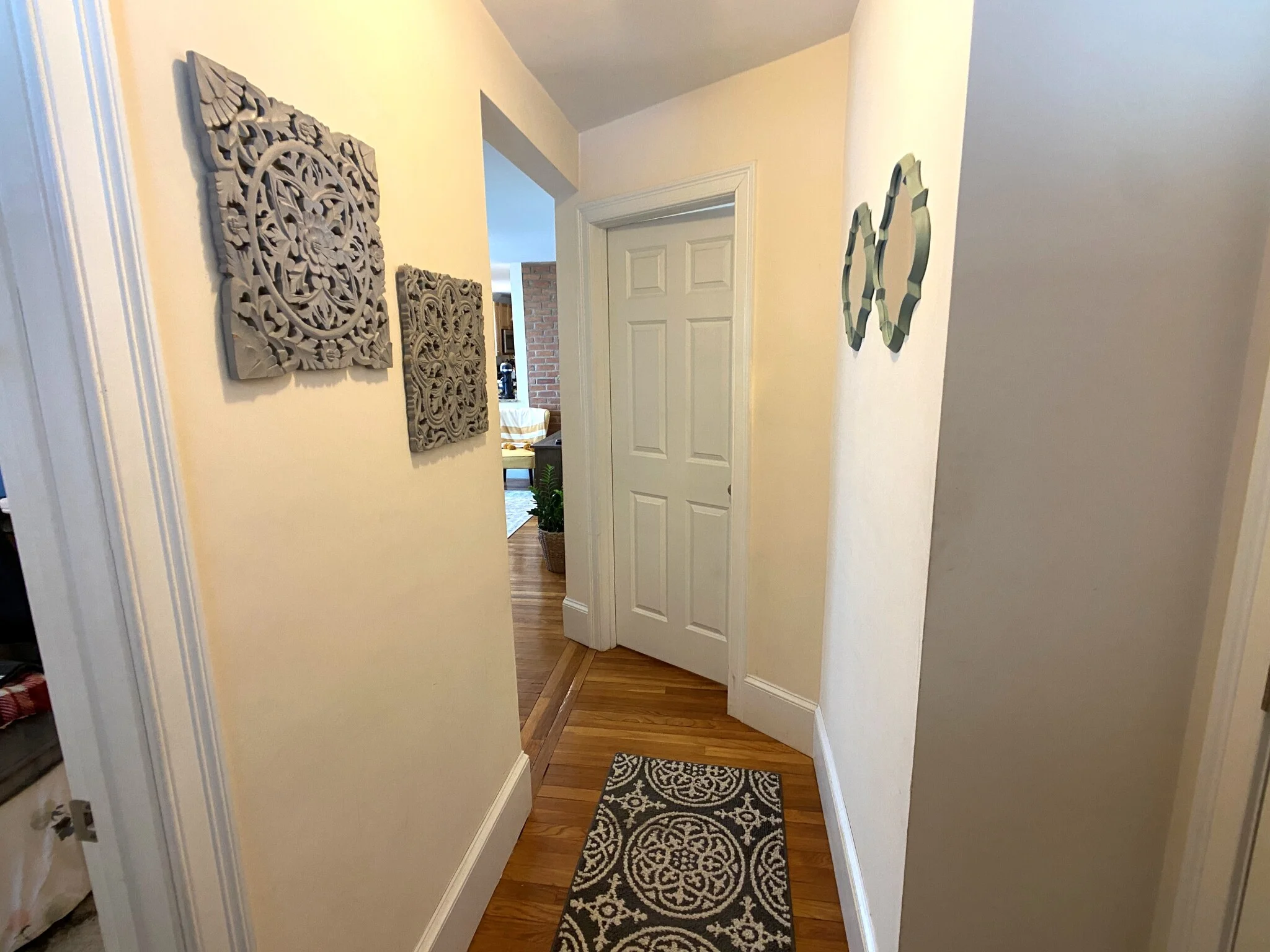 3 bed, 1 bath apartment for rent at 78 Ten Hills Rd Unit 1, Ten Hills — photo 6 of 28