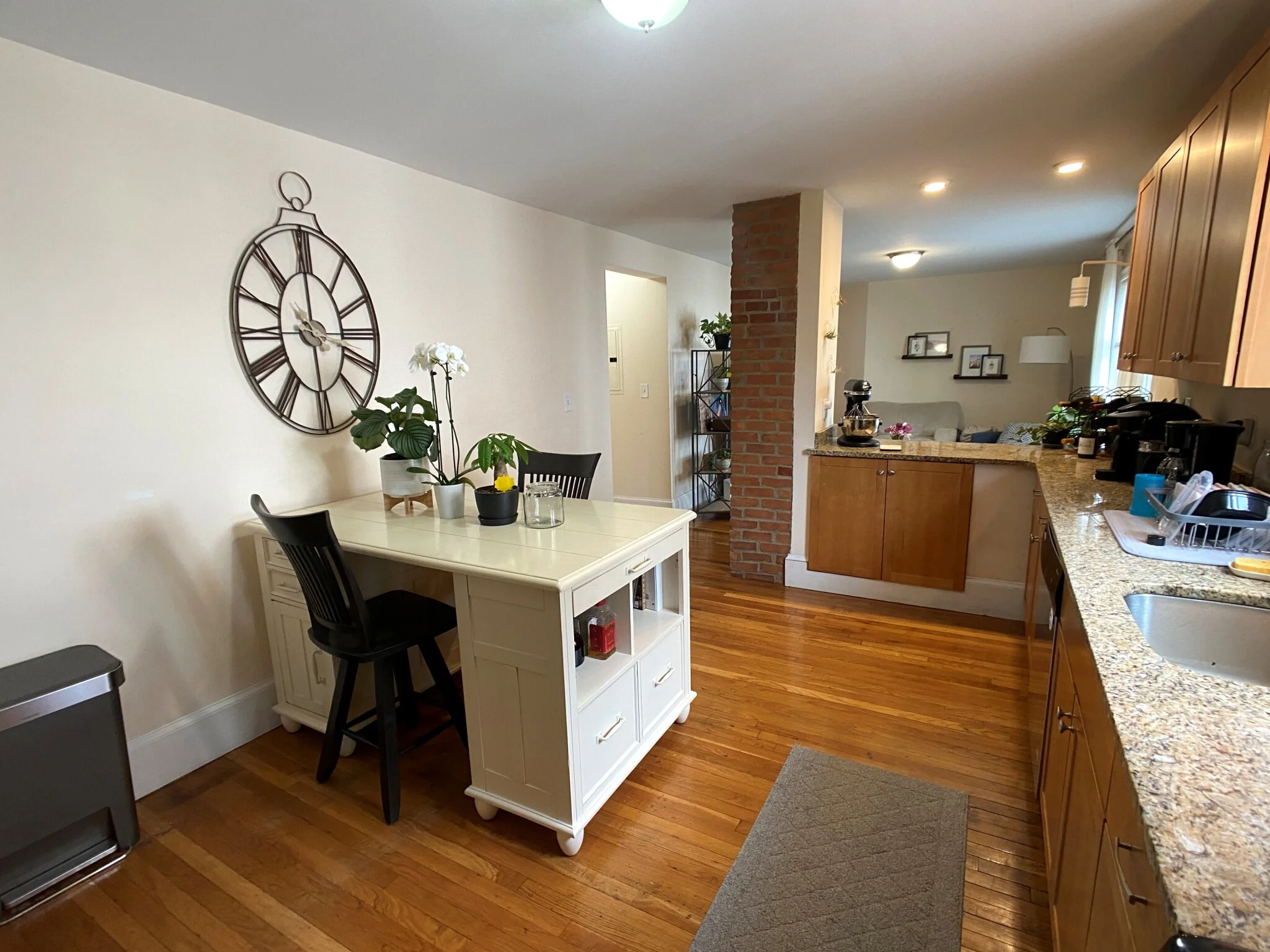 3 bed, 1 bath apartment for rent at 78 Ten Hills Rd Unit 1, Ten Hills — photo 10 of 28