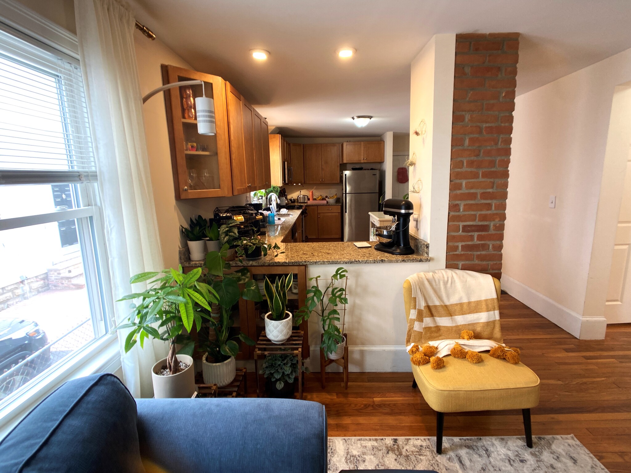3 bed, 1 bath apartment for rent at 78 Ten Hills Rd Unit 1A, Ten Hills — photo 1 of 8