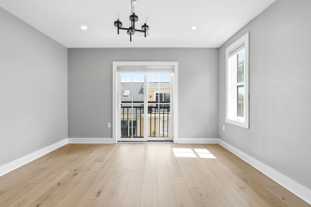 4 bed, 2 bath apartment for rent at 78 Tremont St Unit 78, Charlestown — photo 15 of 31