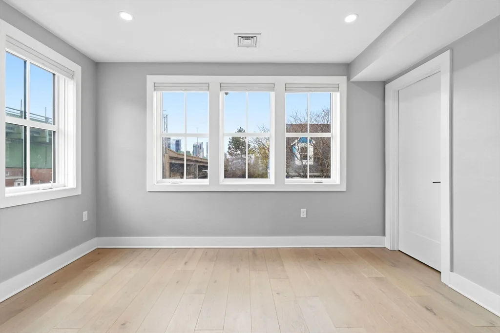 4 bed, 2 bath apartment for rent at 78 Tremont St Unit 78, Charlestown — photo 26 of 31