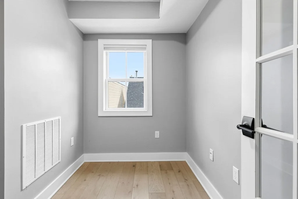 4 bed, 2 bath apartment for rent at 78 Tremont St Unit 78, Charlestown — photo 23 of 31