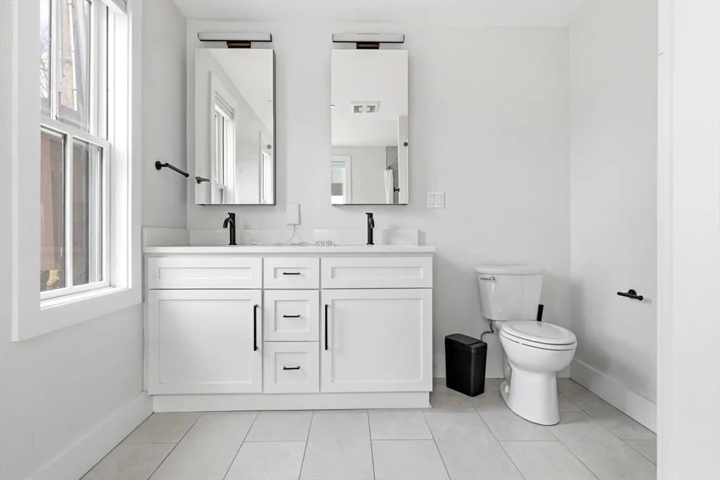 4 bed, 2 bath apartment for rent at 78 Tremont St Unit 78, Charlestown — photo 16 of 31
