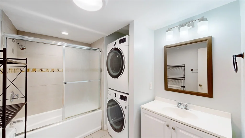 2 bed, 1 bath apartment for rent at 78 Trenton St Unit 1, East Boston — photo 8 of 10