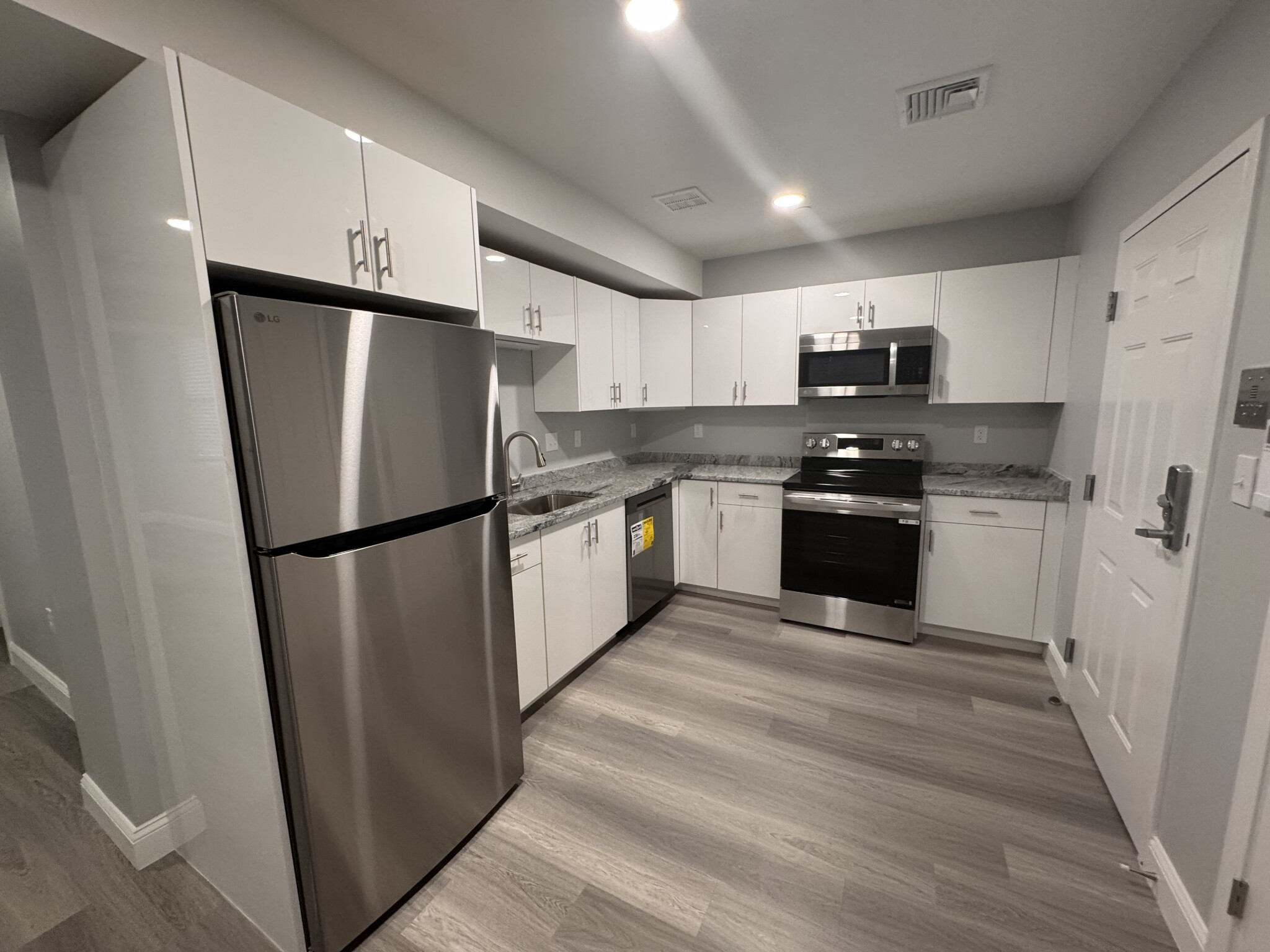 1 bed, 1 bath apartment for rent at 78 Tyler St Unit 3, Chinatown