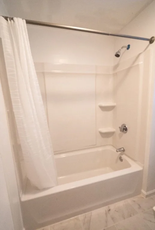 3 bed, 1 bath apartment for rent at 78 W 3rd Unit 78, Lowell — photo 7 of 12
