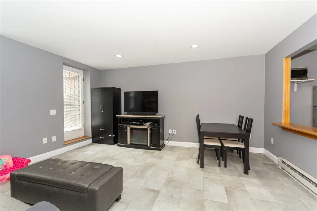 1 bed, 1 bath apartment for rent at 78 W Concord St Unit 2, South End — photo 7 of 29