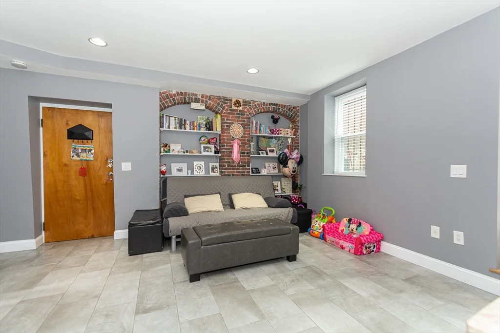 1 bed, 1 bath apartment for rent at 78 W Concord St Unit 2, South End — photo 11 of 29