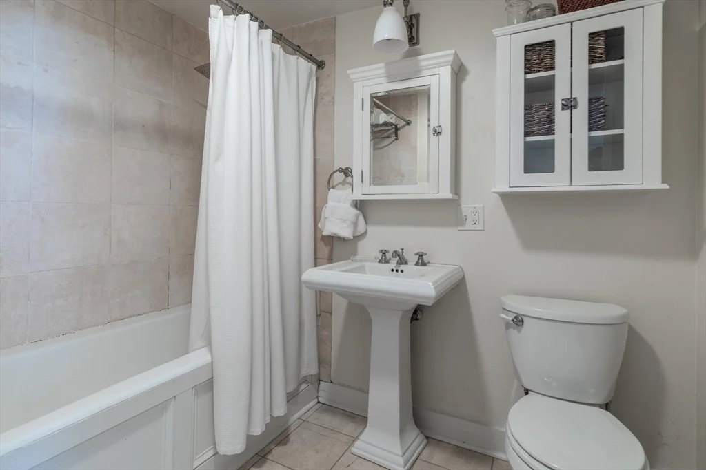 1 bed, 1 bath apartment for rent at 78 W Concord St Unit 5, South End — photo 10 of 14