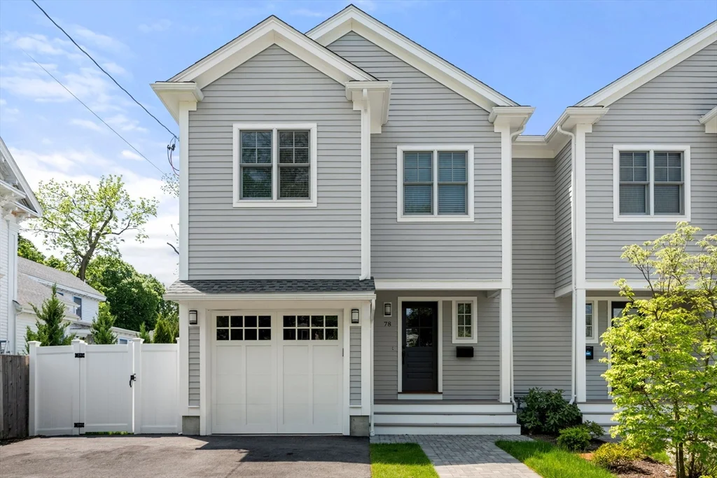 6 bed, 4+ bath apartment for rent at 78 Waban Park Unit 78, Nonantum