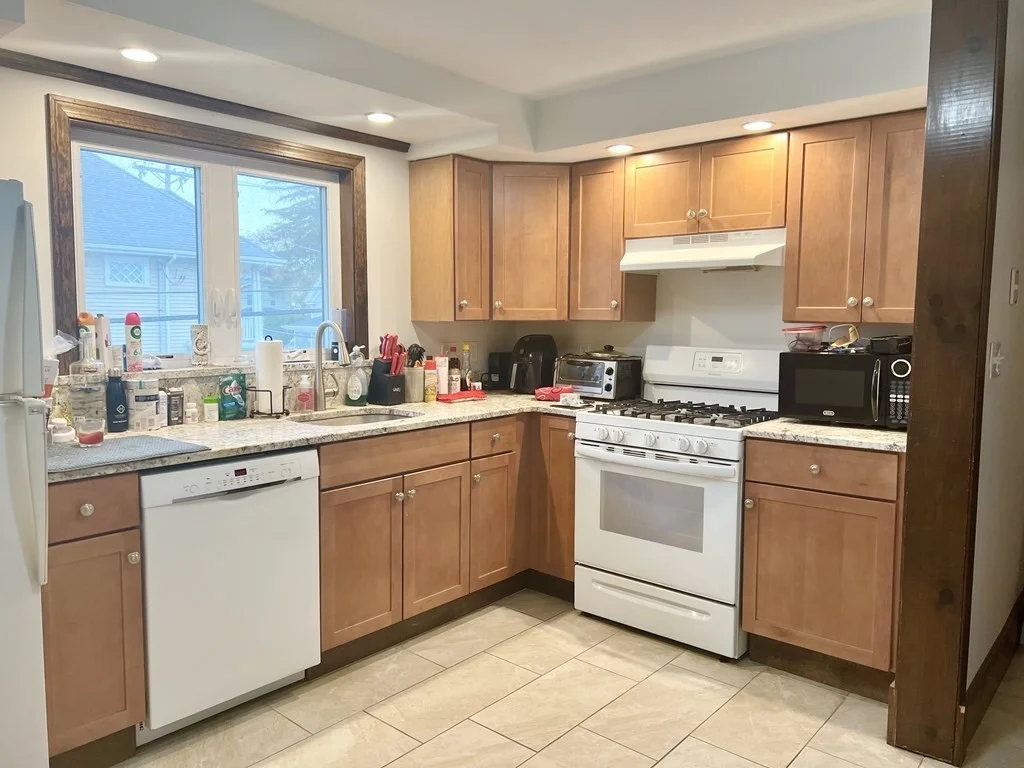 2 bed, 1 bath apartment for rent at 78 Webster St Unit 2, Medford — photo 2 of 12