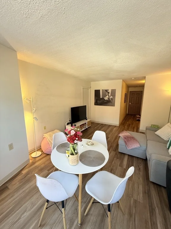 2 bed, 1 bath apartment for rent at 78 Westland Ave Unit 208, Fenway