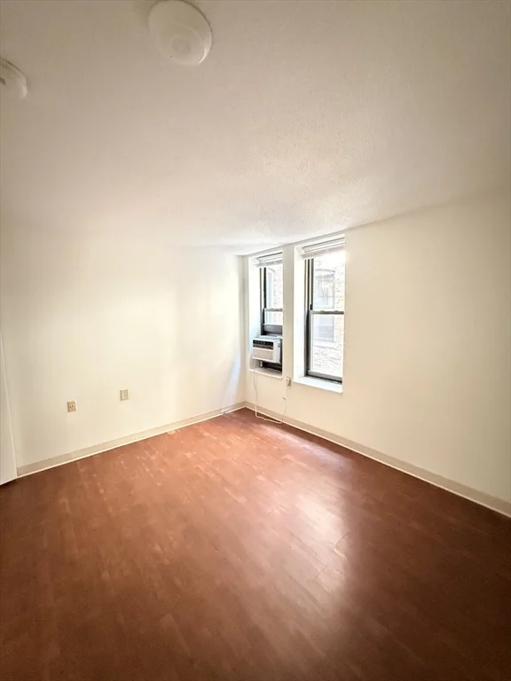 2 bed, 1 bath apartment for rent at 78 Westland Ave Unit 304, Fenway — photo 13 of 13