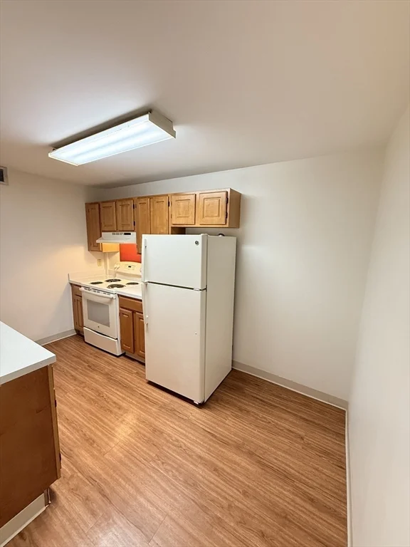 2 bed, 1 bath apartment for rent at 78 Westland Ave Unit 304, Fenway — photo 5 of 13