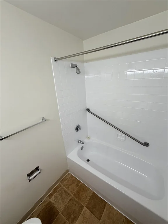 2 bed, 1 bath apartment for rent at 78 Westland Ave Unit G4, Fenway — photo 9 of 13