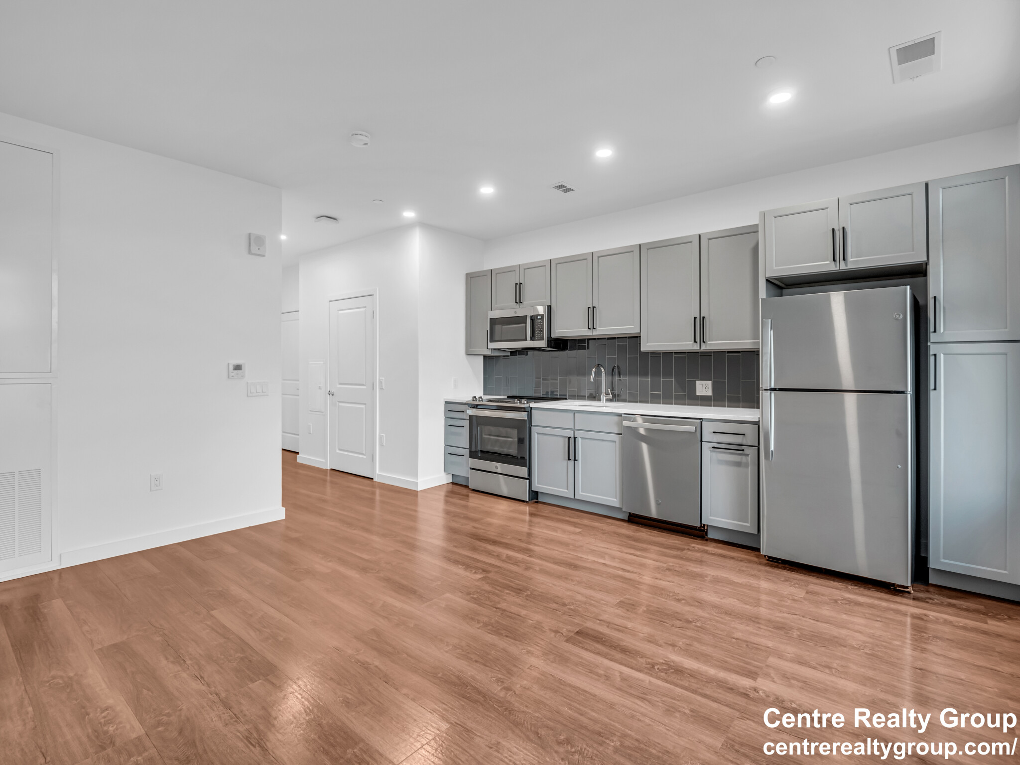 Studio bed, 1 bath apartment for rent at 780 Morrissey, Dorchester