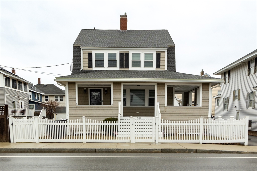 3 bed, 1 bath apartment for rent at 780 Nantasket Ave (June/July/Aug), Hull — photo 1 of 24