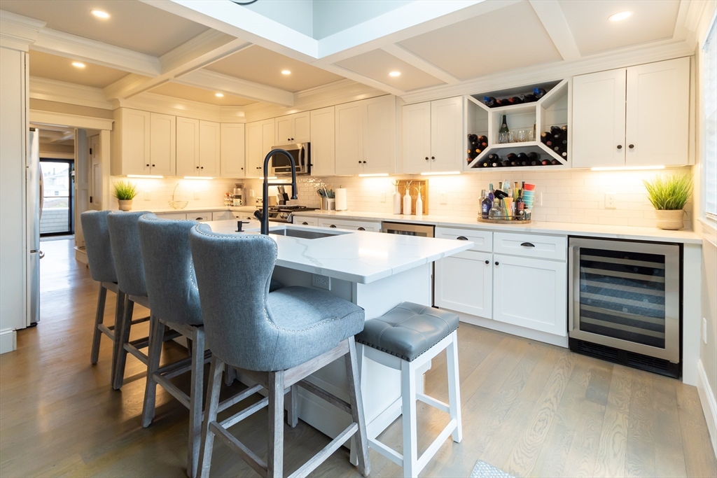 3 bed, 1 bath apartment for rent at 780 Nantasket Ave (June/July/Aug), Hull — photo 7 of 24