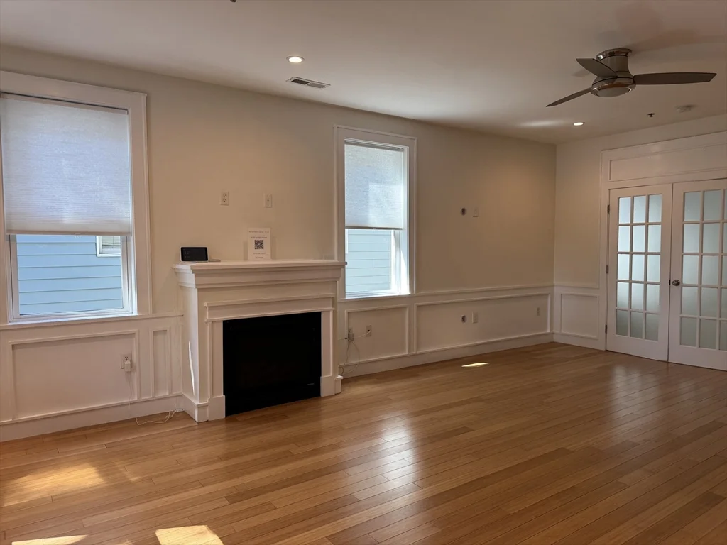 2 bed, 2 bath apartment for rent at 782 Dorchester Ave Unit 4, Dorchester — photo 3 of 21