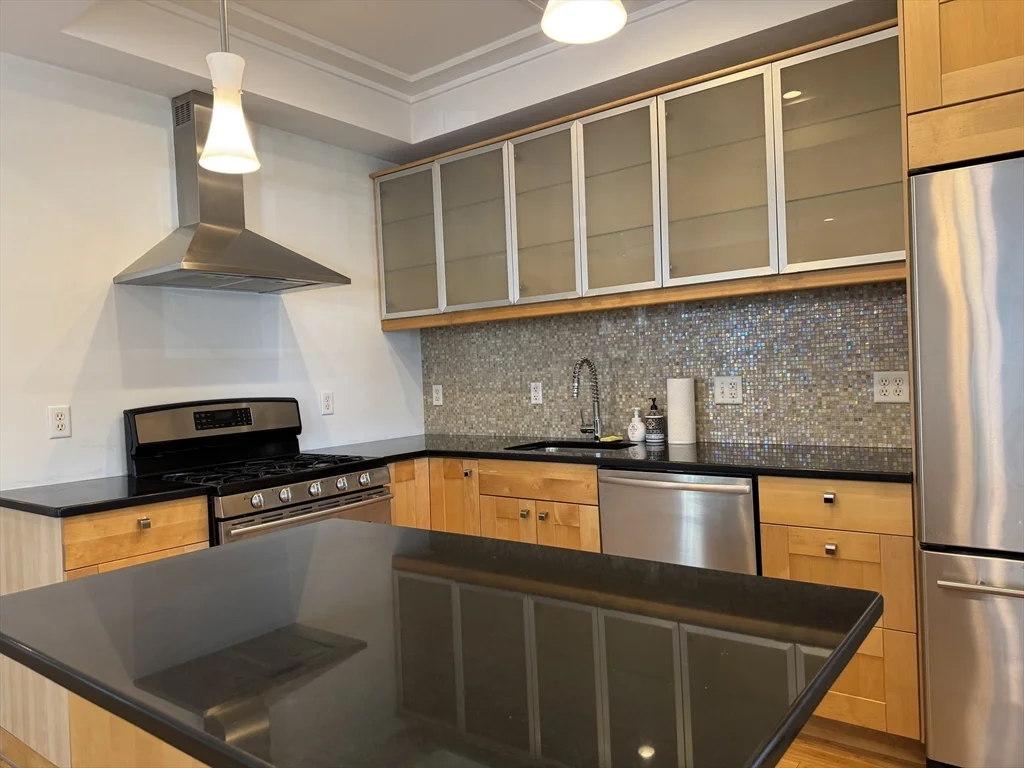 2 bed, 2 bath apartment for rent at 782 Dorchester Ave Unit 4, Dorchester — photo 17 of 21