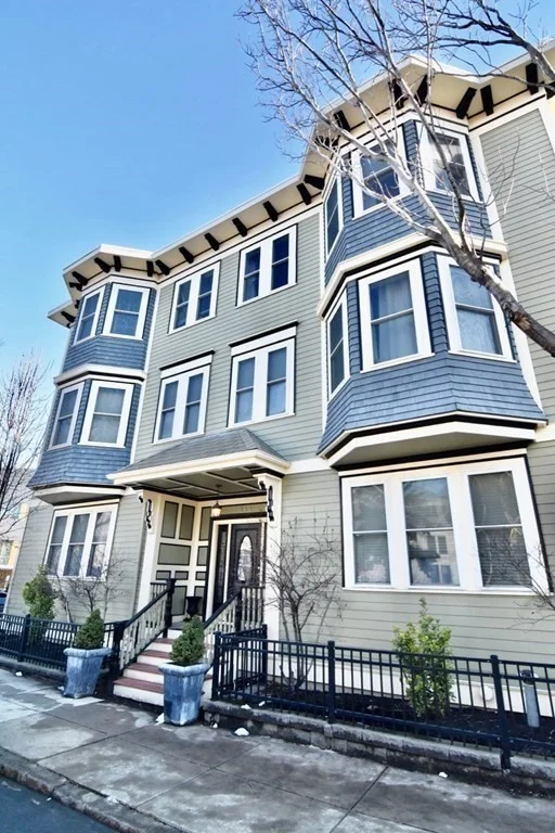 2 bed, 2 bath apartment for rent at 782 Dorchester Ave Unit 5, Boston — photo 4 of 32