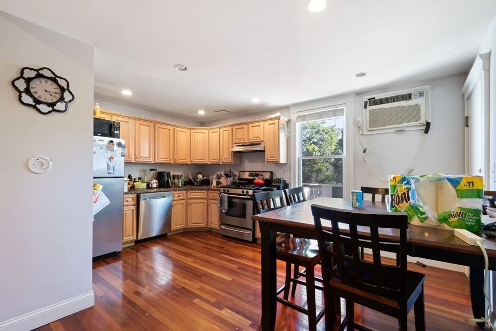 3 bed, 1 bath apartment for rent at 783 Cambridge St Unit 2E, Mid Cambridge — photo 2 of 19