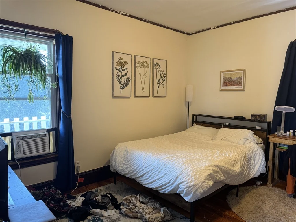 3 bed, 1 bath apartment for rent at 783 E 4th Unit 3, South Boston — photo 12 of 19