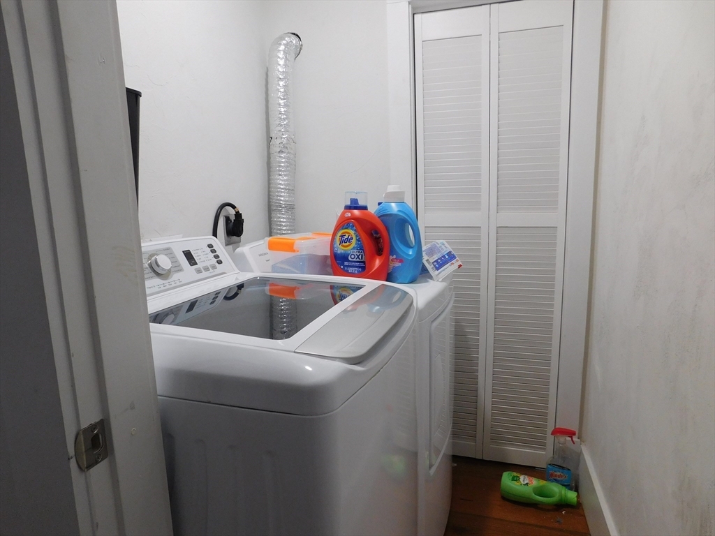 3 bed, 2 bath apartment for rent at 783 Washington St Unit 2, Dorchester — photo 26 of 30
