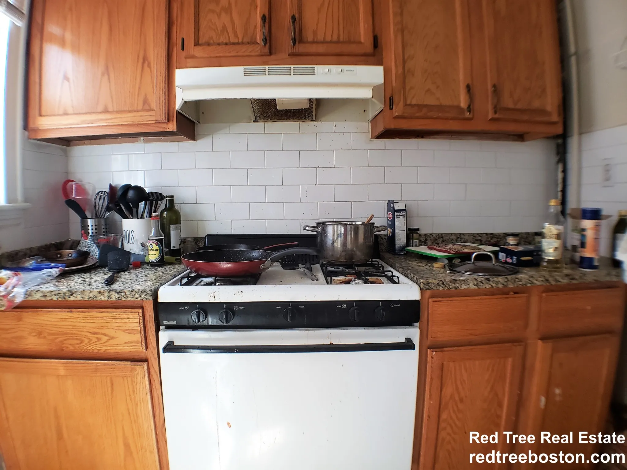 5 bed, 1 bath apartment for rent at 785 Washington St Unit 2, Brookline — photo 18 of 29