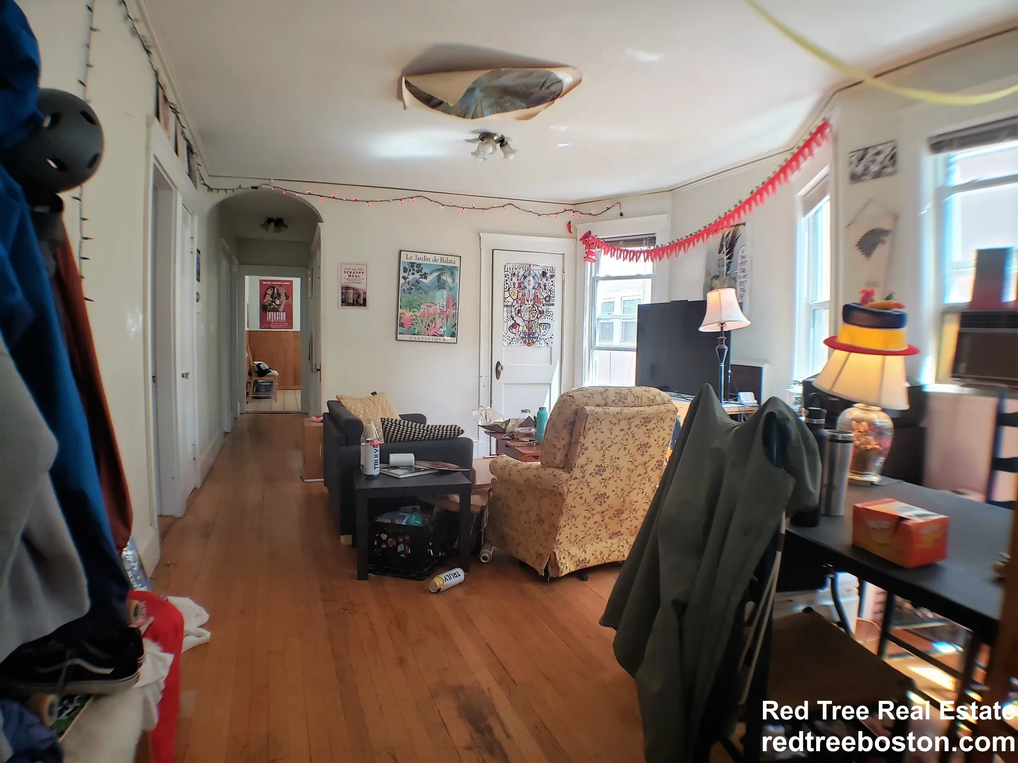 5 bed, 1 bath apartment for rent at 785 Washington St Unit 2, Brookline — photo 3 of 29