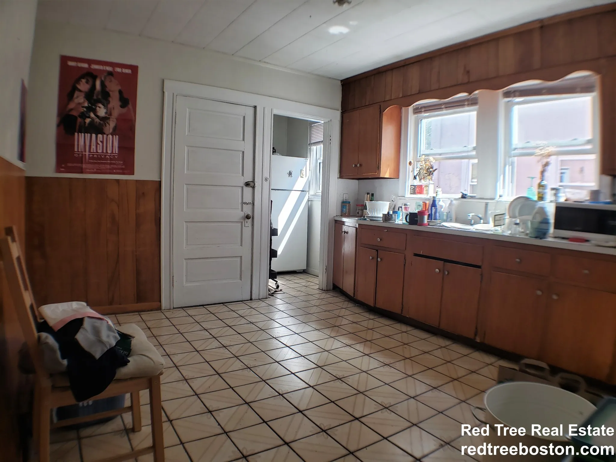 5 bed, 1 bath apartment for rent at 785 Washington St Unit 2, Brookline — photo 17 of 29