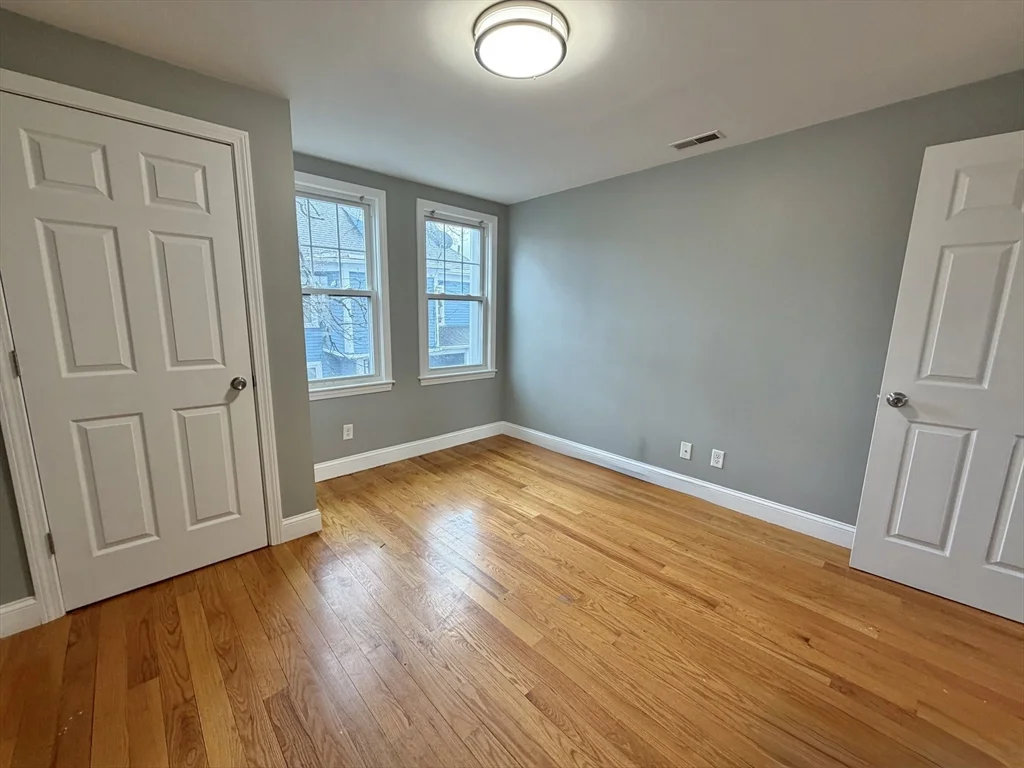 5 bed, 2 bath apartment for rent at 786 Moody St Unit 1, Waltham — photo 16 of 35