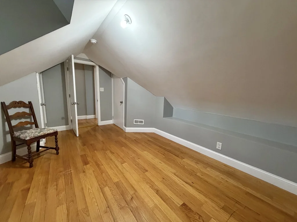 5 bed, 2 bath apartment for rent at 786 Moody St Unit 1, Waltham — photo 27 of 35