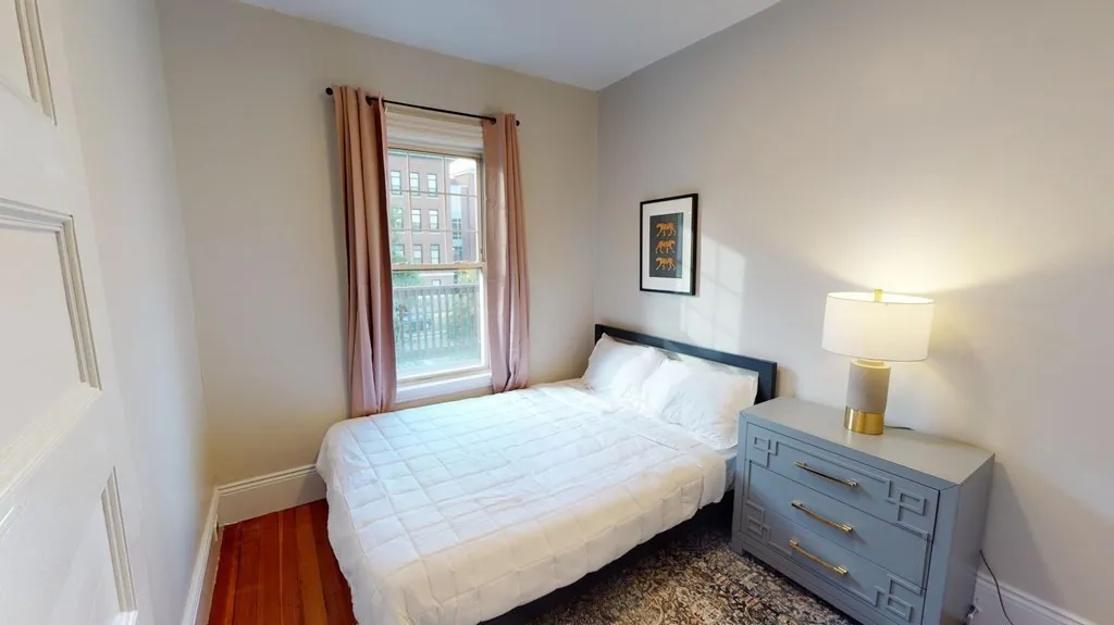 4 bed, 1 bath apartment for rent at 787 Columbia Rd Unit 2, Dorchester — photo 6 of 19