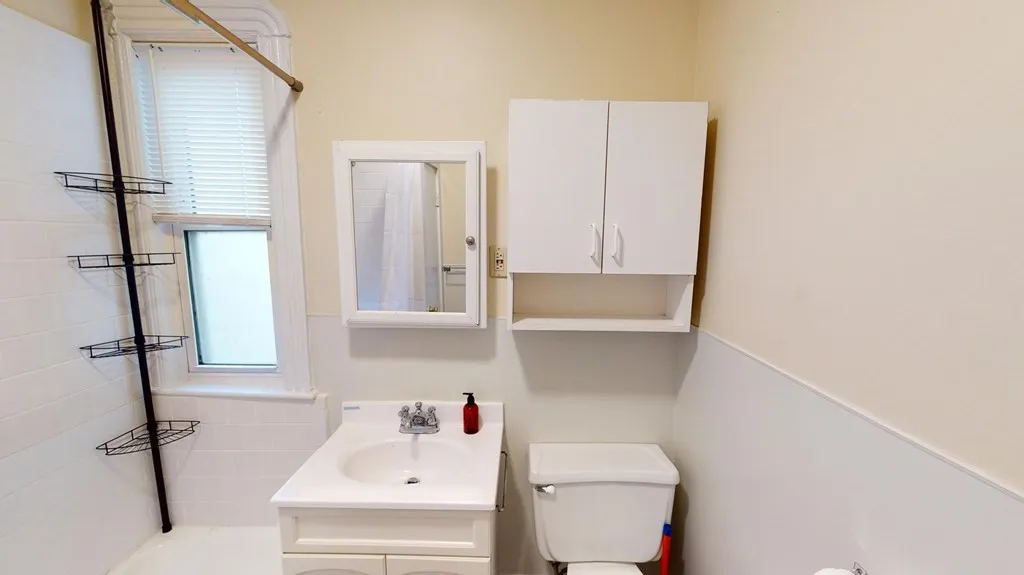 4 bed, 1 bath apartment for rent at 787 Columbia Rd Unit 2, Dorchester — photo 16 of 19