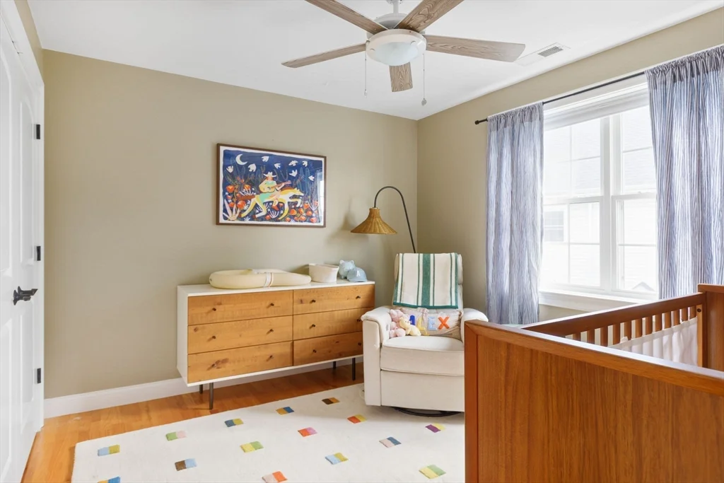 3 bed, 3 bath apartment for rent at 788 Belmont Unit 788, East Watertown — photo 13 of 20