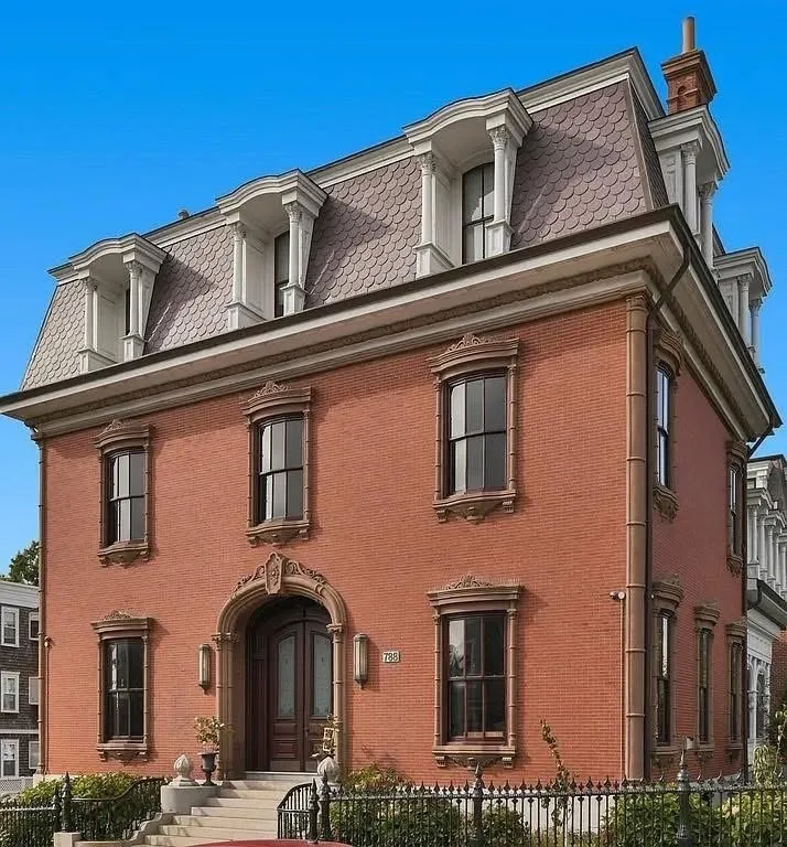 3 bed, 1 bath apartment for rent at 788 East Broadway Unit 3, South Boston — photo 3 of 13