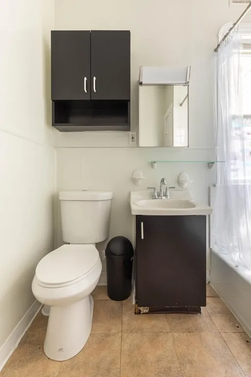 3 bed, 1 bath apartment for rent at 789 Columbia Rd Unit 1, Boston — photo 14 of 16