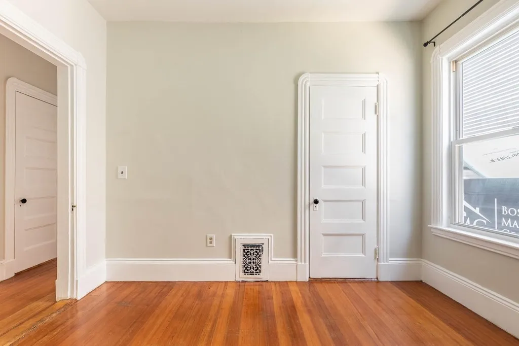 3 bed, 1 bath apartment for rent at 789 Columbia Rd Unit 1, Boston — photo 9 of 16