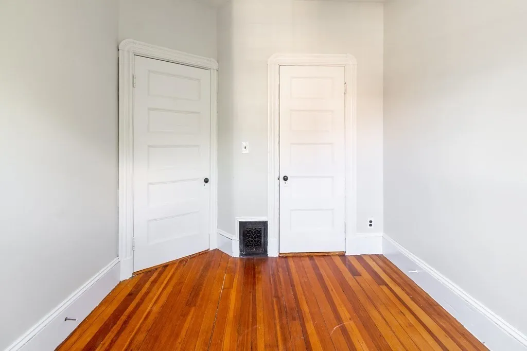 4 bed, 1 bath apartment for rent at 789 Columbia Rd Unit 2, Boston — photo 12 of 19