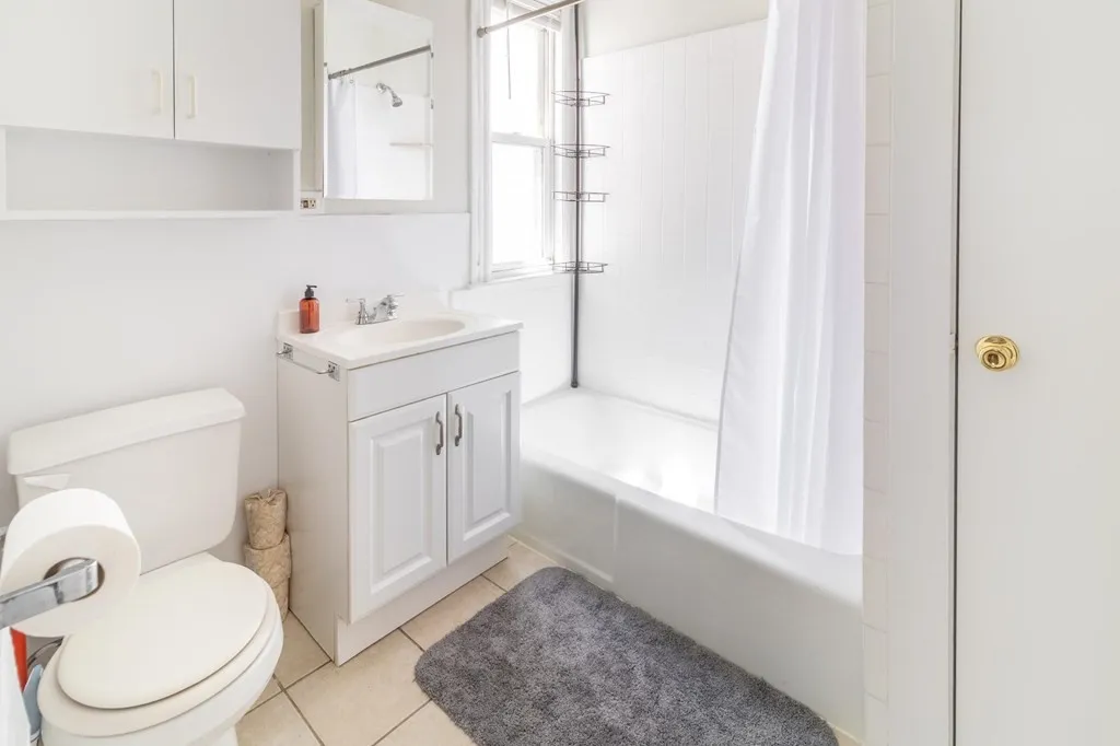 4 bed, 1 bath apartment for rent at 789 Columbia Rd Unit 2, Boston — photo 15 of 19